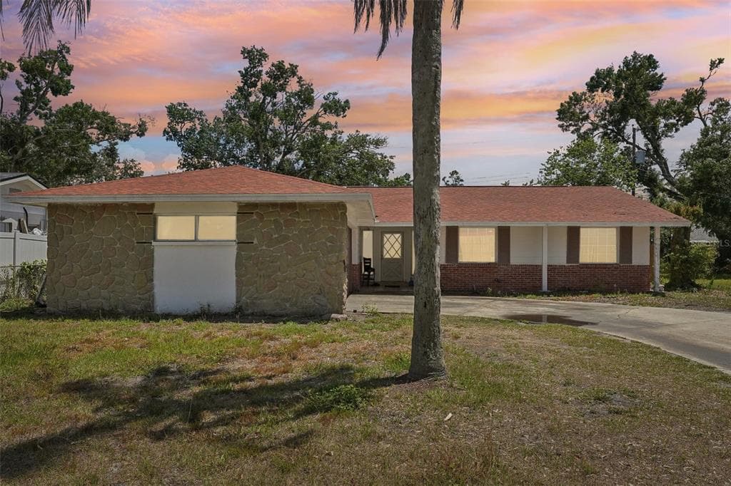 6408 OLYMPIA AVENUE TAMPA, FL 33634