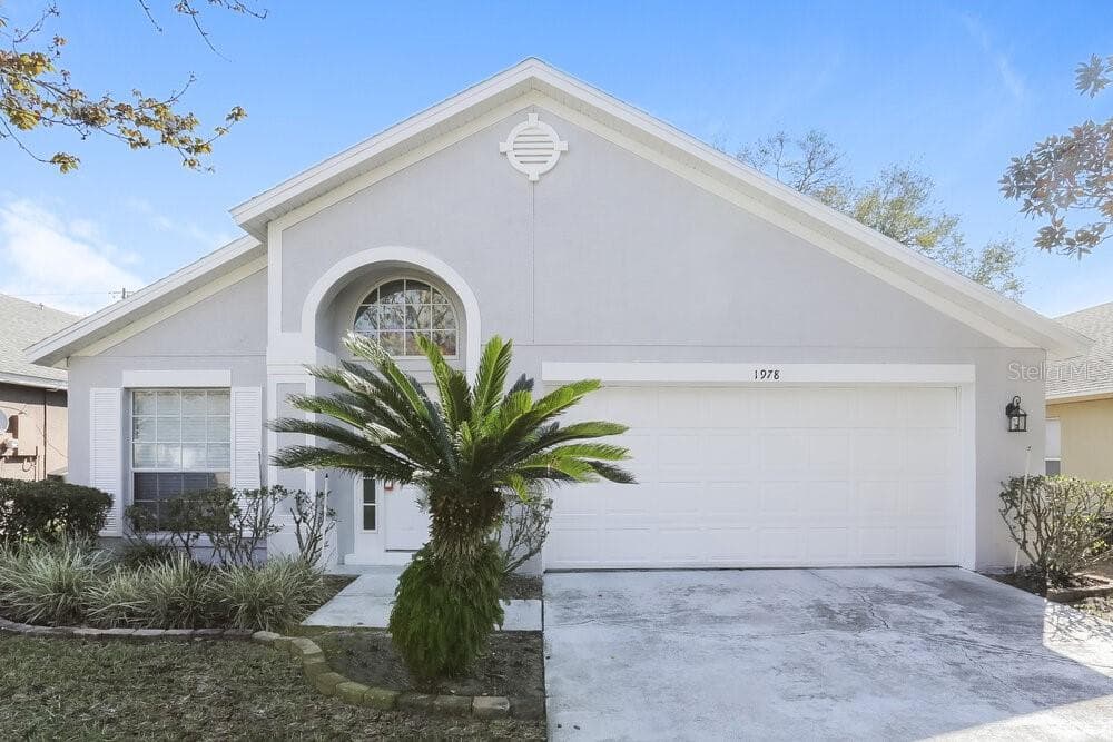 1978 CRANBERRY ISLES WAY APOPKA, FL 32712