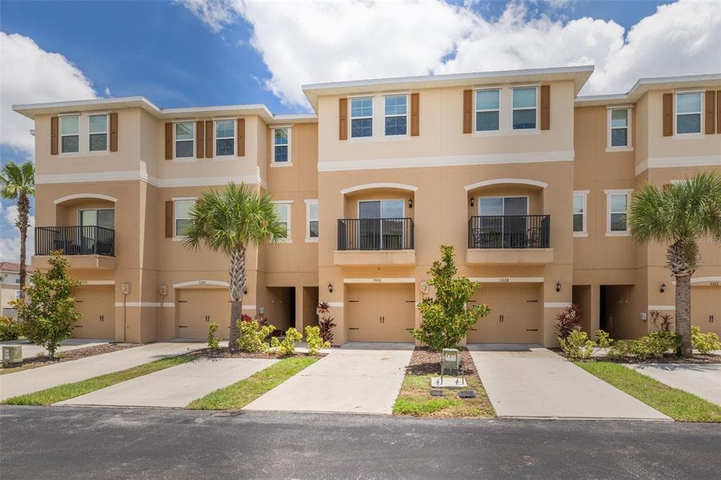 5526 WAHOO COURT NEW PORT RICHEY, FL 34652