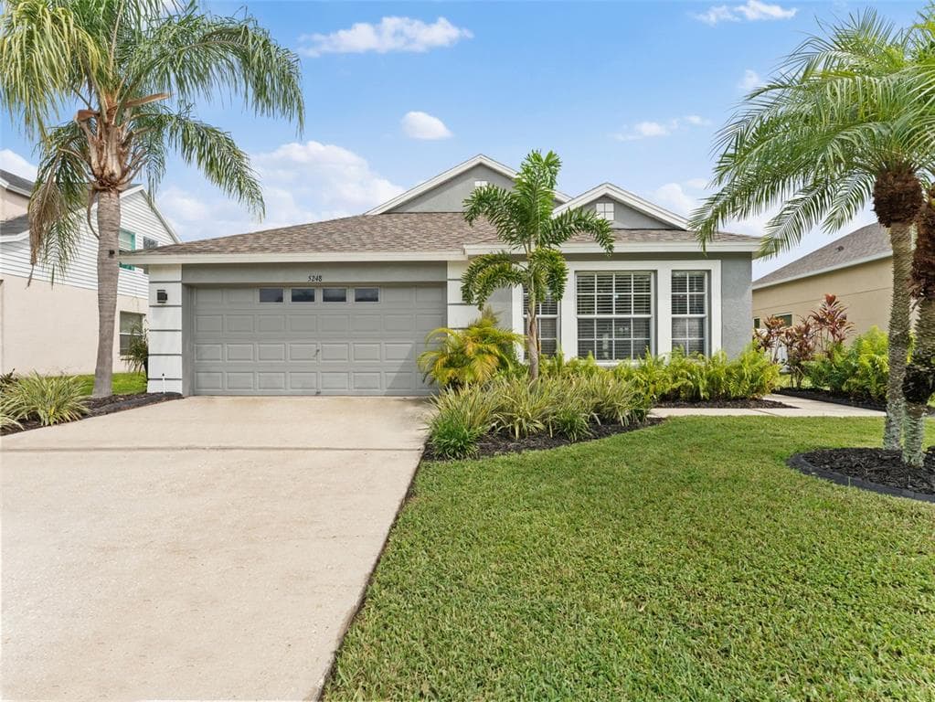5248 NEW SAVANNAH CIRCLE WESLEY CHAPEL, FL 33545
