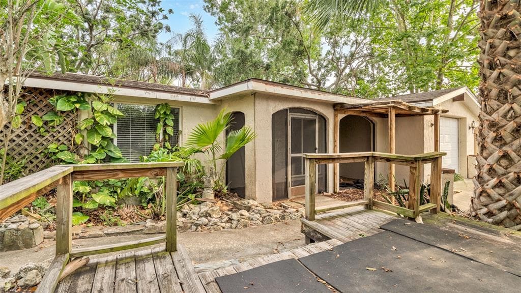 7634 FOX HOLLOW DRIVE PORT RICHEY, FL 34668