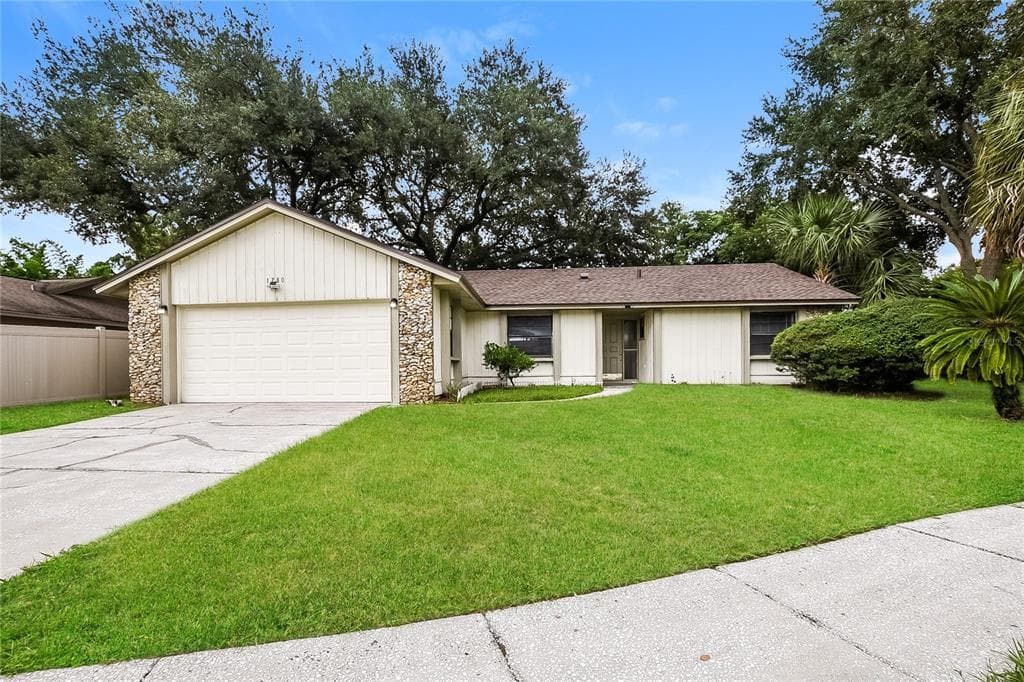 1780 PAM CIRCLE BELLE ISLE, FL 32809