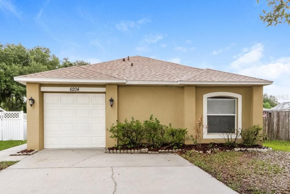 6204 GASSINO PLACE RIVERVIEW, FL 33578