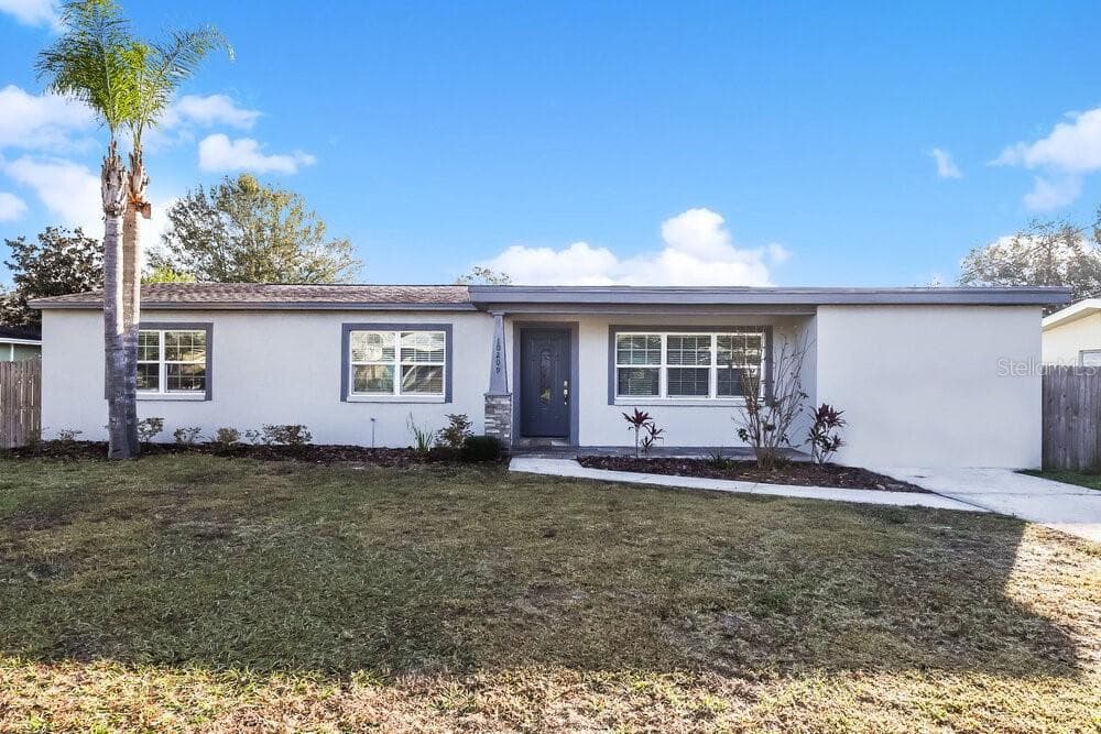10209 N FLEETWOOD DRIVE TAMPA, FL 33612