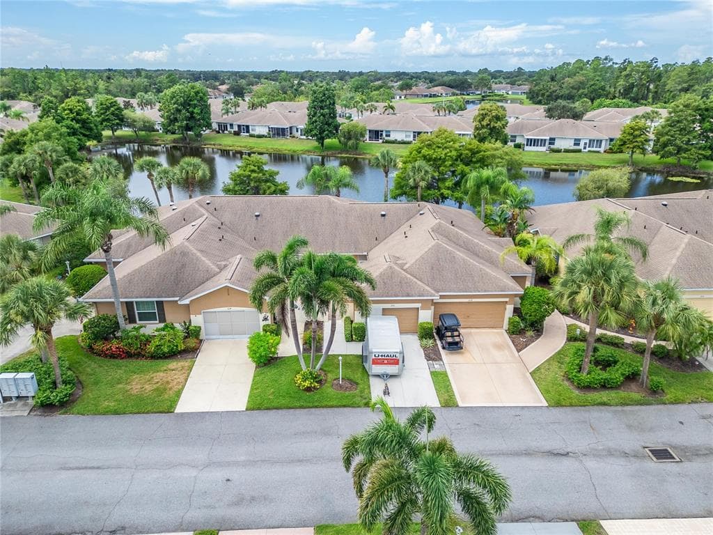 626 TREMONT GREENS LANE UNIT 626 SUN CITY CENTER, FL 33573