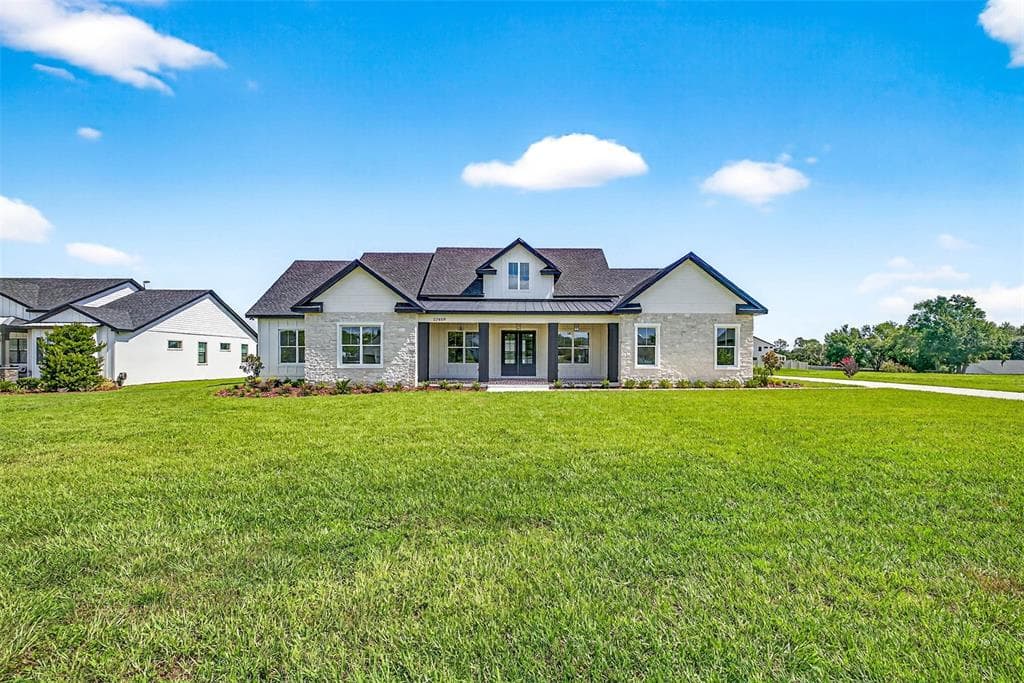 32859 3RD AVE SAN ANTONIO, FL 33576
