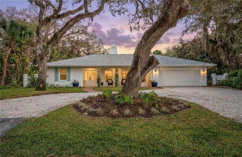 4120 INDIAN RIVER DRIVE E VERO BEACH, FL 32963