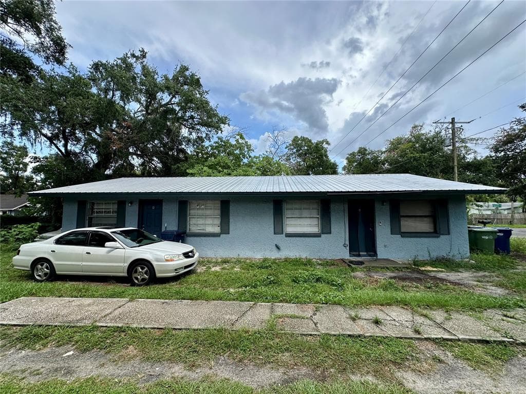 1408 E BOUGAINVILLEA AVENUE TAMPA, FL 33612