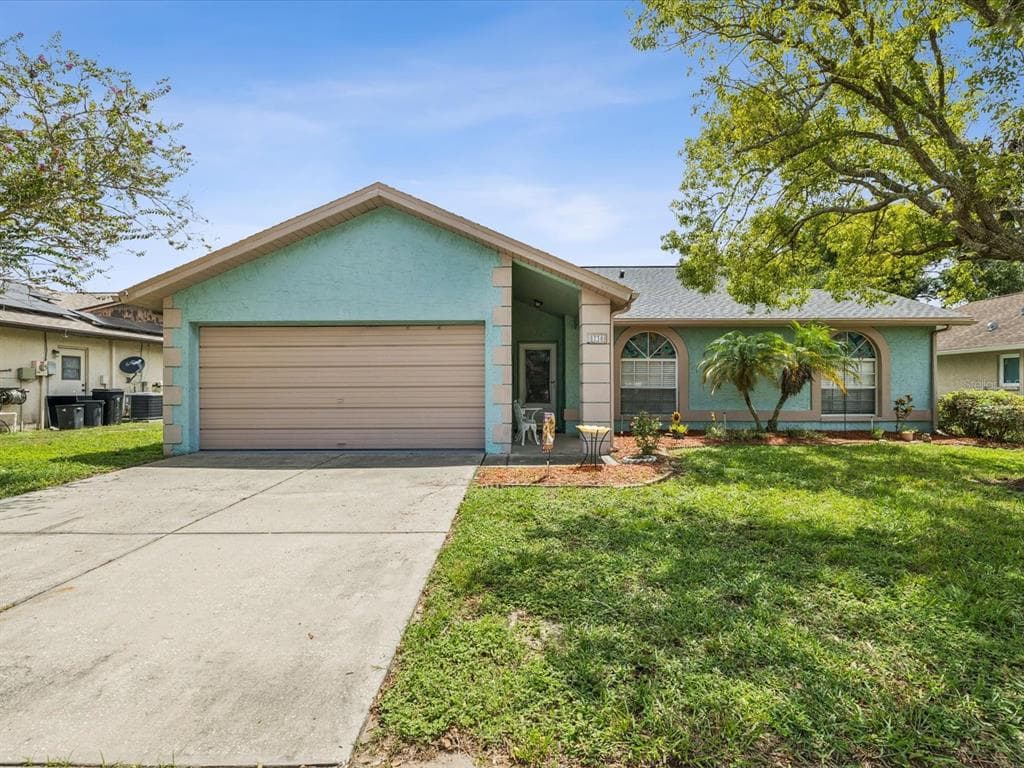 8730 MARTINIQUE LANE PORT RICHEY, FL 34668
