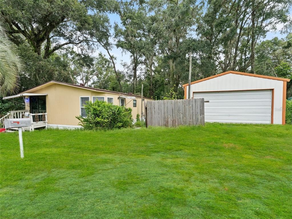39315 NORDEL LANE ZEPHYRHILLS, FL 33542