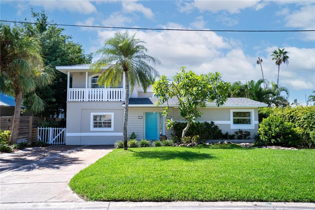 333 12TH AVENUE INDIAN ROCKS BEACH, FL 33785