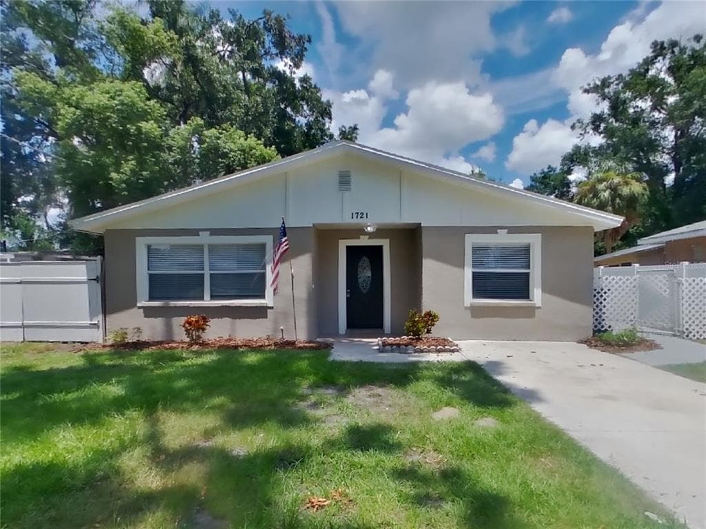 1721 W COMANCHE AVENUE TAMPA, FL 33603