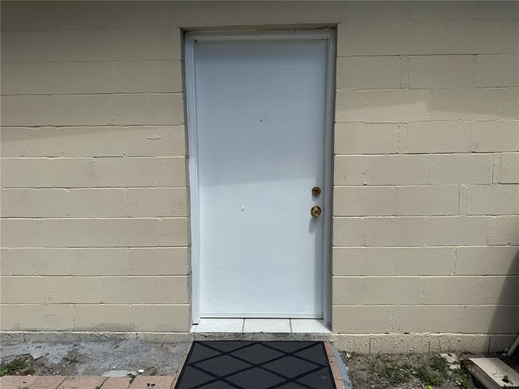 2106 N HIMES AVENUE UNIT 2 TAMPA, FL 33607