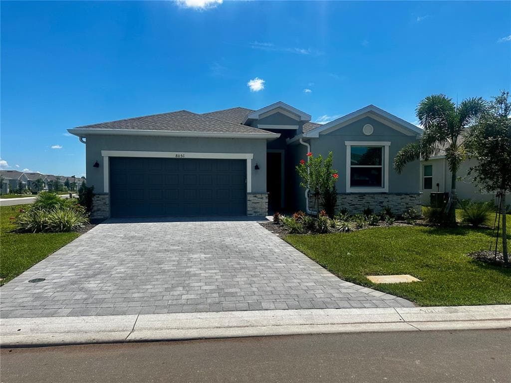 8051 SAINT KITTS CIRCLE ENGLEWOOD, FL 34224