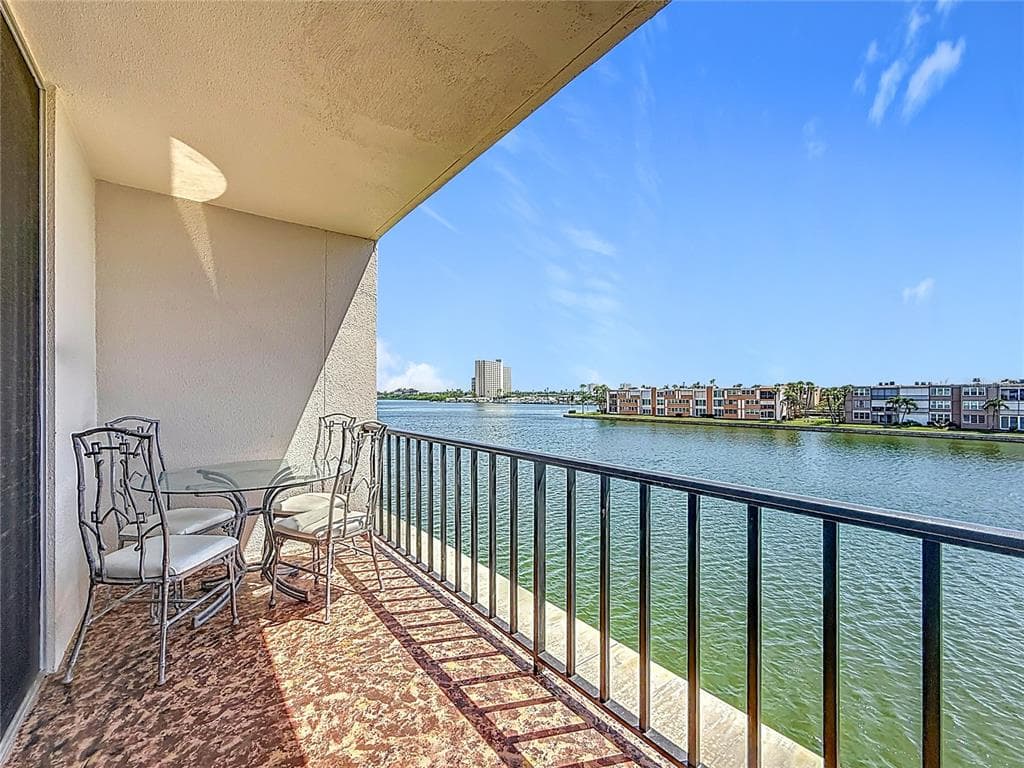 7625 SUN ISLAND DRIVE S UNIT 307 SOUTH PASADENA, FL 33707
