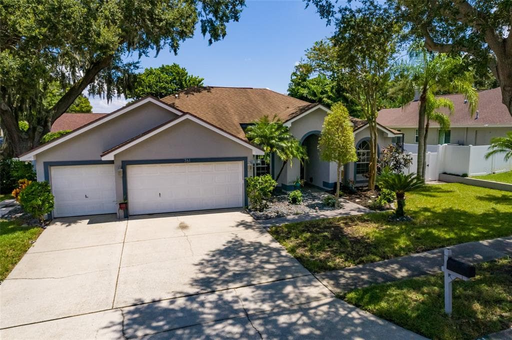 761 SUNFLOWER DRIVE