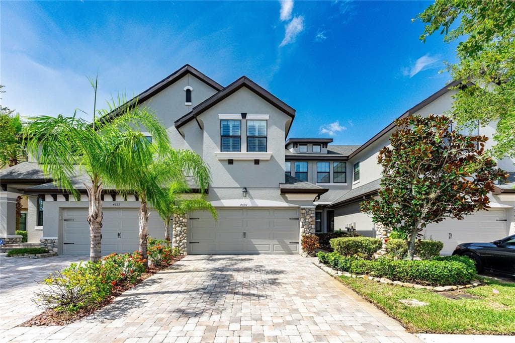 4691 WANDERING WAY WESLEY CHAPEL, FL 33544