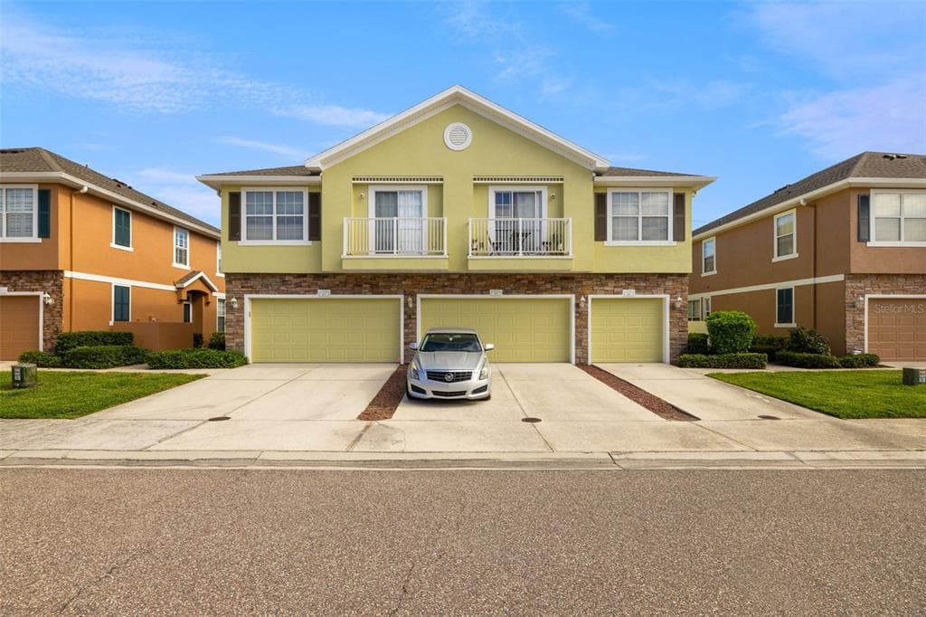 577 52ND AVENUE N ST PETERSBURG, FL 33703