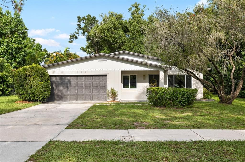 11325 N ROME AVENUE TAMPA, FL 33612