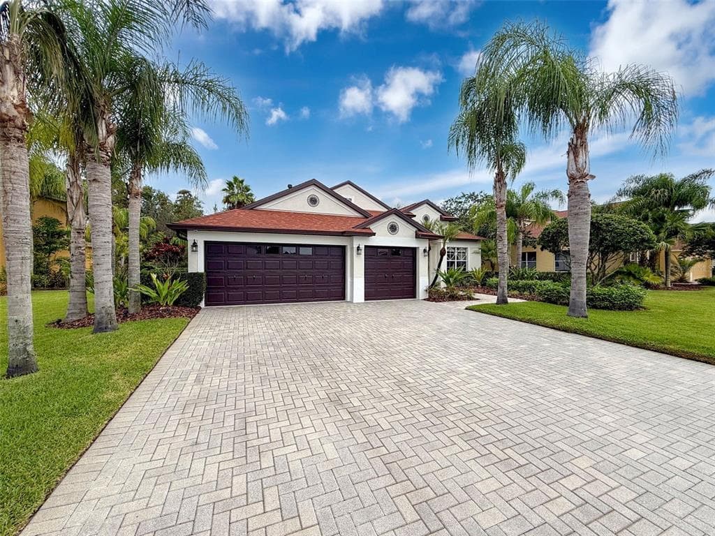 10704 CORY LAKE DRIVE TAMPA, FL 33647