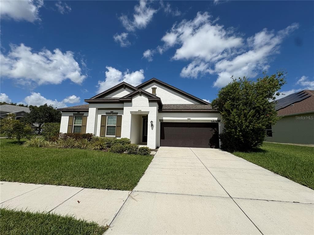 4645 BUTLER NATIONAL DRIVE WESLEY CHAPEL, FL 33543
