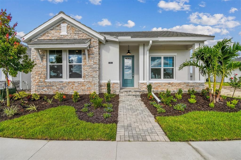 711 ALLORA AVENUE NOKOMIS, FL 34275