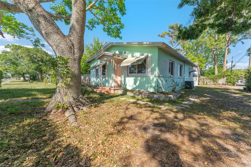1604 58TH STREET S GULFPORT, FL 33707