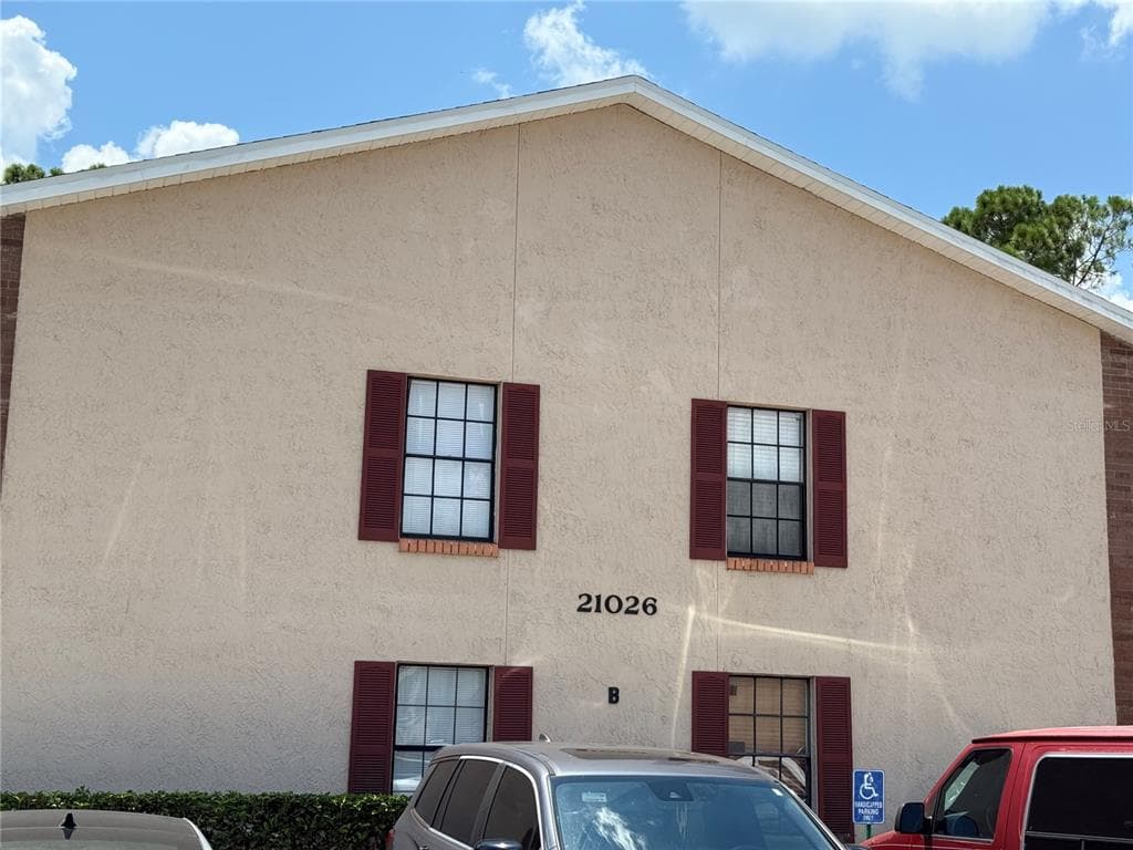 21026 VOYAGER BOULEVARD UNIT 6 LAND O LAKES, FL 34638