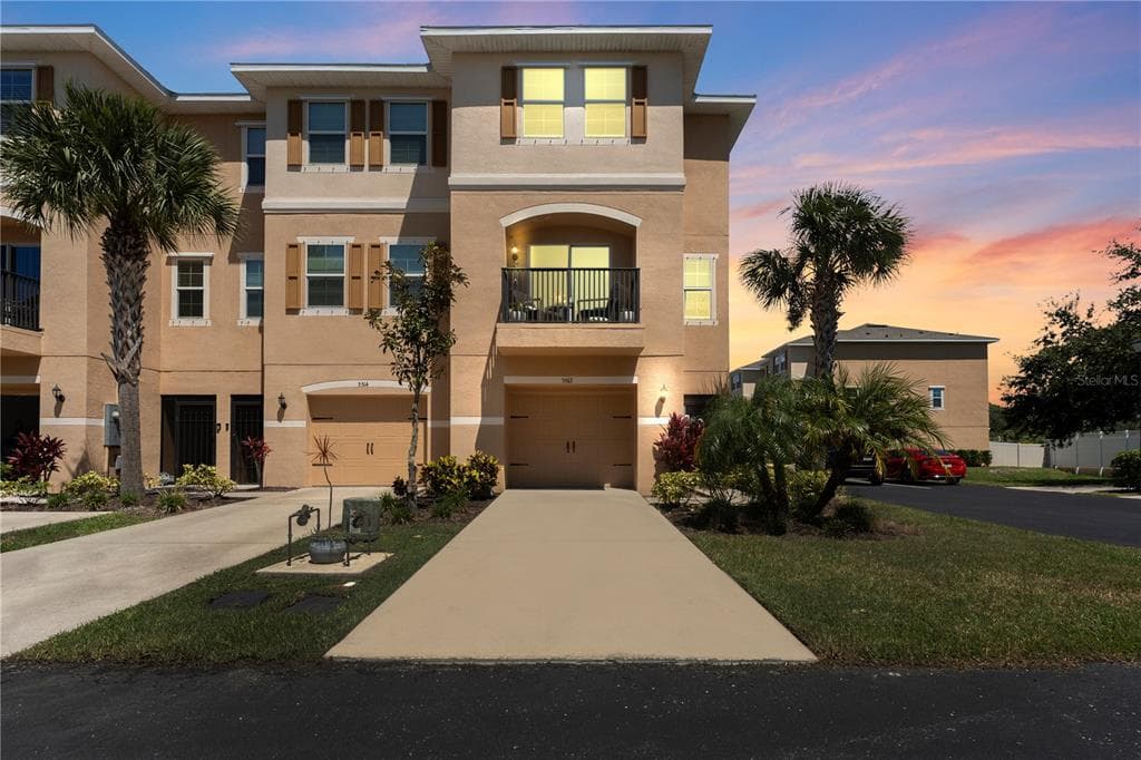 5512 ANGEL FISH COURT NEW PORT RICHEY, FL 34652
