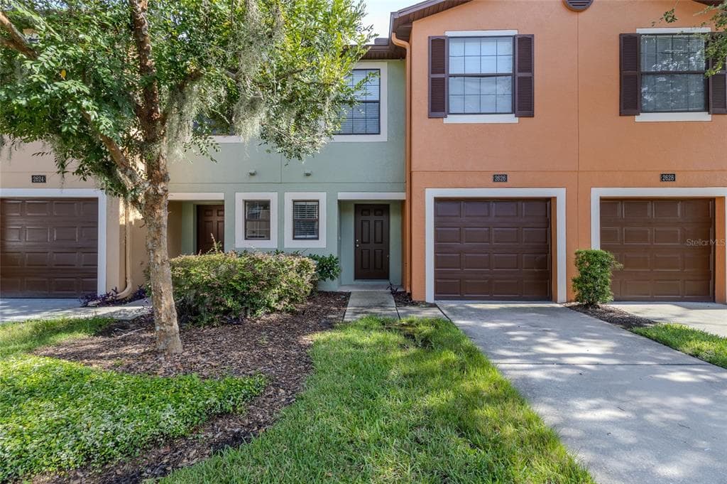 2626 EDGEWATER FALLS DRIVE BRANDON, FL 33511