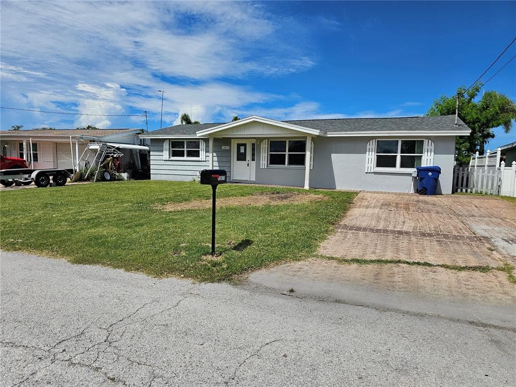 13411 NEPTUNE DRIVE HUDSON, FL 34667