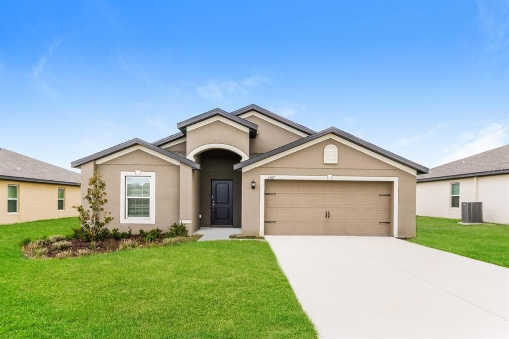 1367 SWAN LAKE CIRCLE DUNDEE, FL 33838