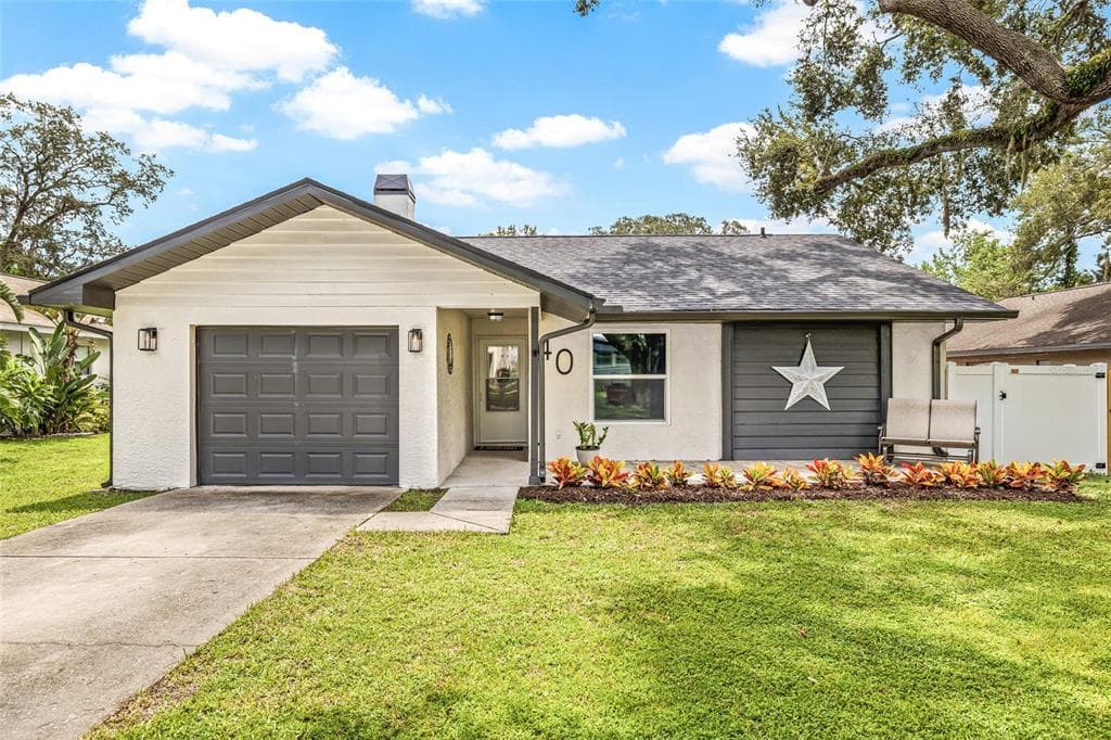 40 IRWIN STREET W SAFETY HARBOR, FL 34695