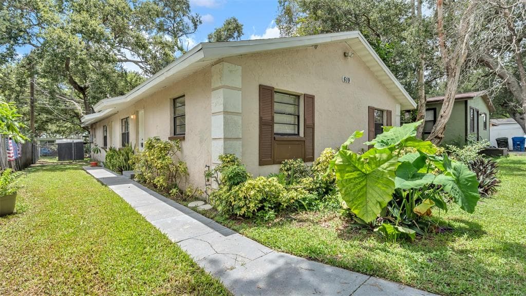 619 2ND AVENUE NE UNIT A LARGO, FL 33770