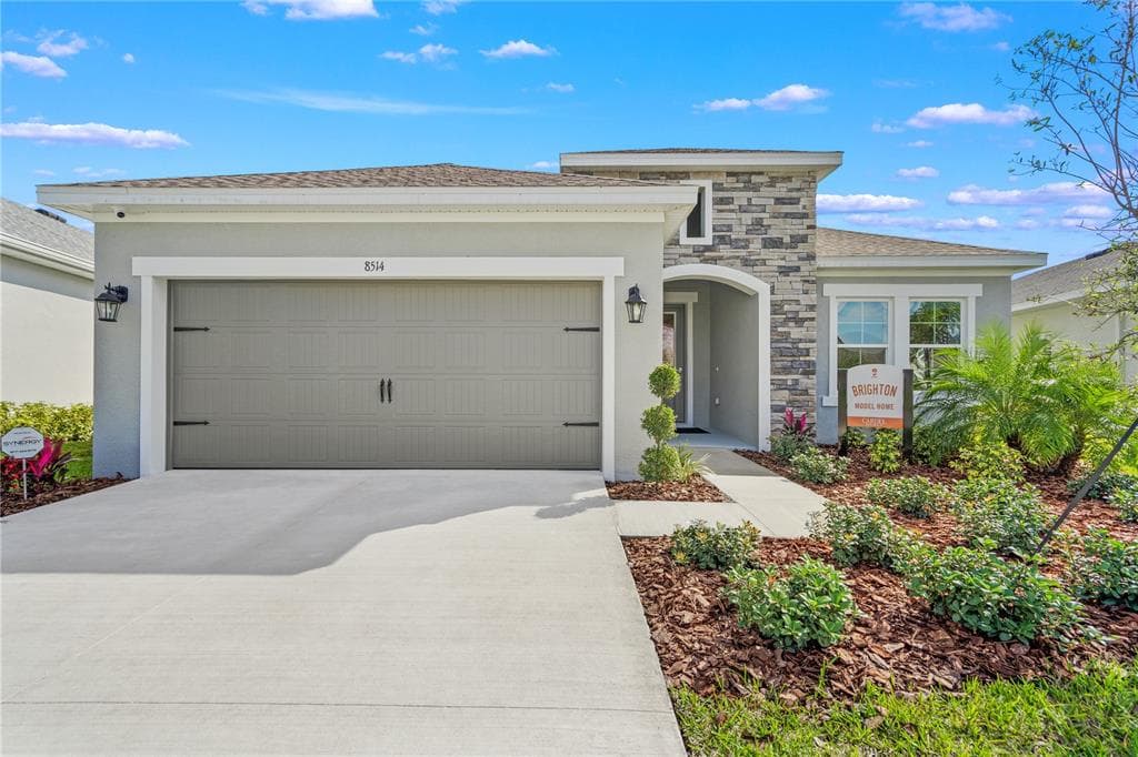 8514 ARROW CREEK DR PARRISH, FL 34219