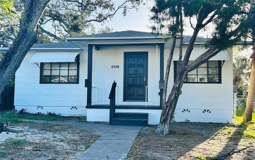 2506 AUBURN STREET S ST PETERSBURG, FL 33712
