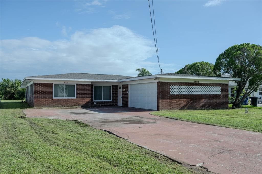 1101 28TH AVENUE S ST PETERSBURG, FL 33705