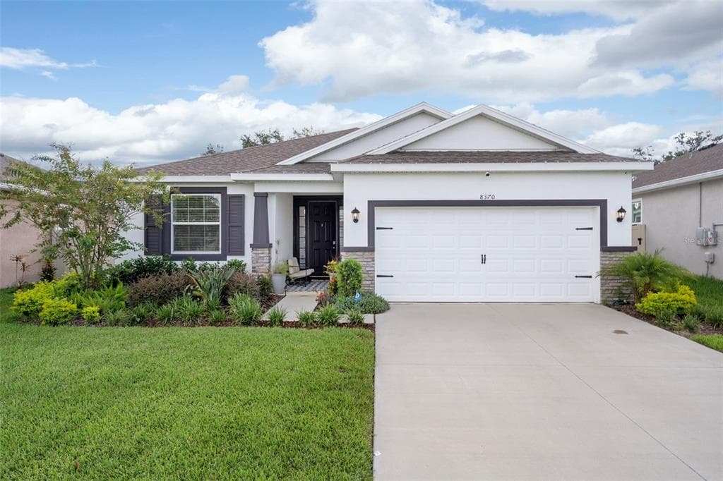8370 WHEAT STONE DRIVE ZEPHYRHILLS, FL 33540