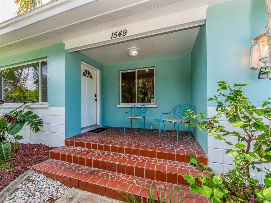 1549 LINWOOD DRIVE CLEARWATER, FL 33755