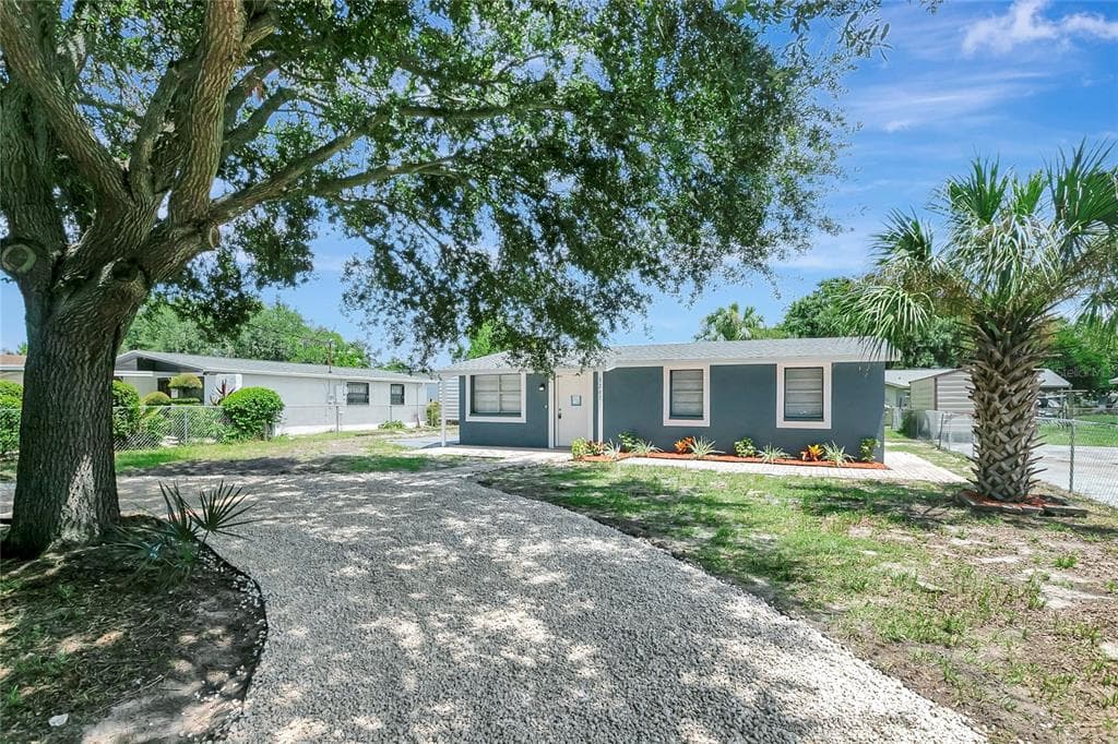 3207 N 44TH STREET TAMPA, FL 33605