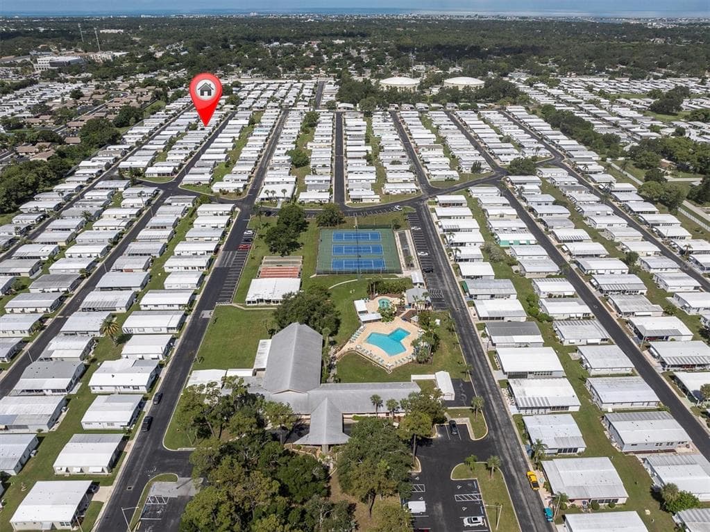 724 SUGAR PALM STREET LARGO, FL 33778