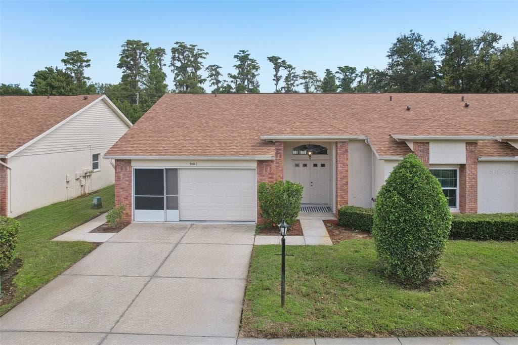 9041 HARROW PLACE UNIT 82 NEW PORT RICHEY, FL 34655