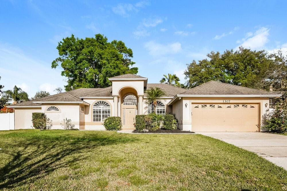 1307 COUNTRYRIDGE PLACE ORLANDO, FL 32835