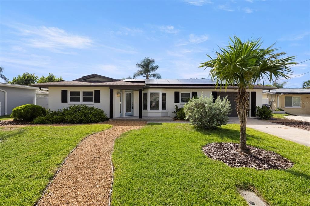 2164 CEDAR DRIVE DUNEDIN, FL 34698