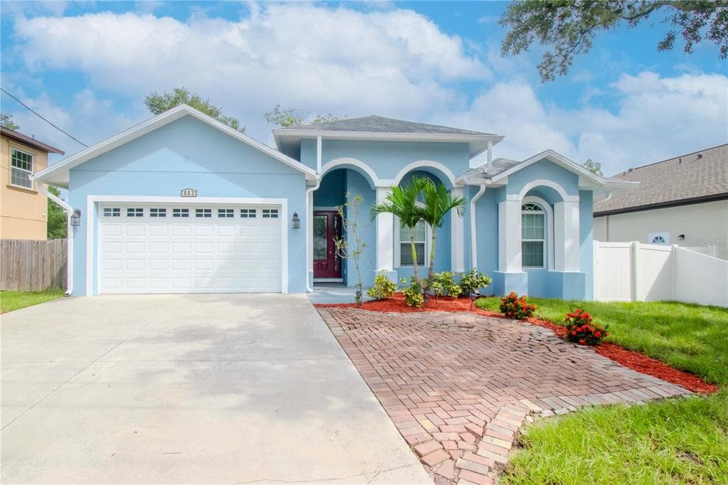 803 W SLIGH AVENUE TAMPA, FL 33604