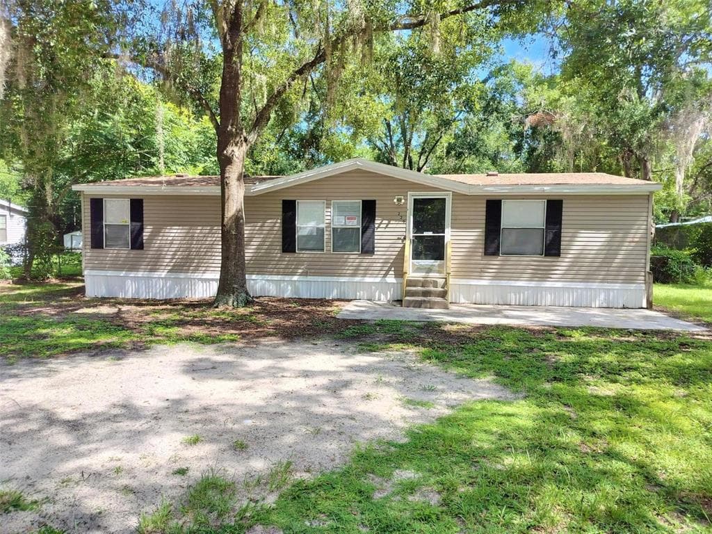 229 TEMPLE CIRCLE N WINTER HAVEN, FL 33880