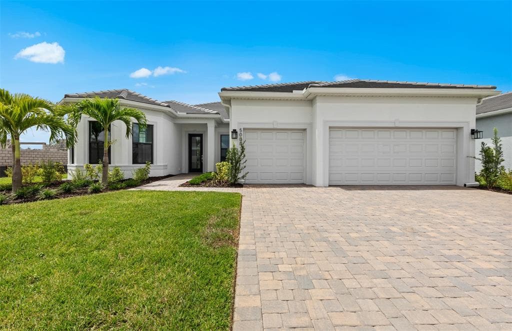 5008 STONEY POINT GLEN LAKEWOOD RANCH, FL 34211