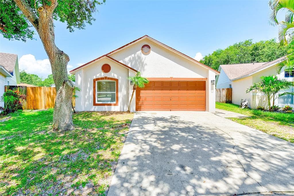 6203 CALAMARI PLACE RIVERVIEW, FL 33578