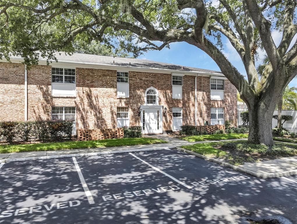 4268 LAKE UNDERHILL ROAD UNIT C ORLANDO, FL 32803