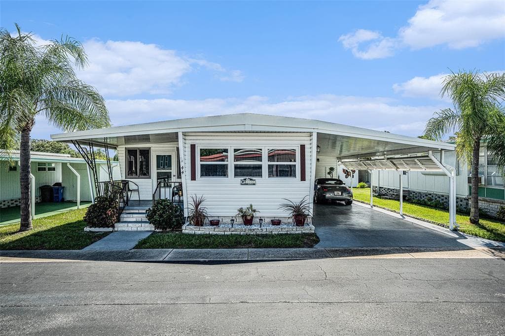 1040 MAIN STREET UNIT 44 DUNEDIN, FL 34698